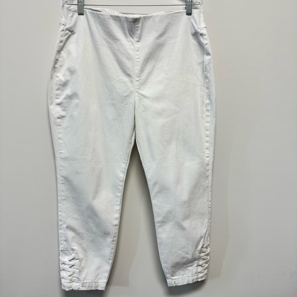 Soft Surroundings Denim - NWT Soft Surroundings Pull On Skinny Ultimate Denim Crop Hem Detail Size L 14/16